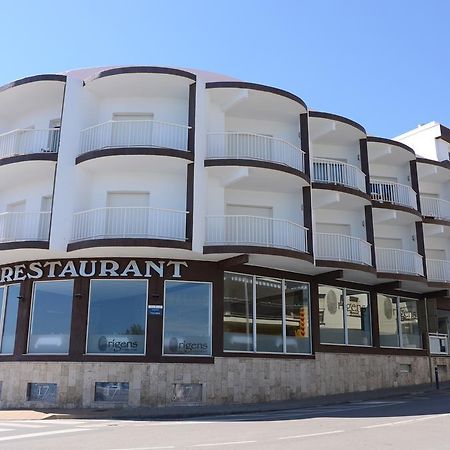 Rallye Hotel L' Escala Екстериор снимка